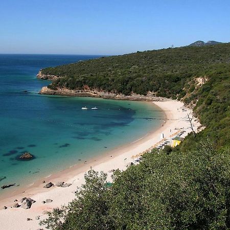 Central & Sunny 2Br Apt Near Beach, By Timecooler Setúbal Exteriör bild