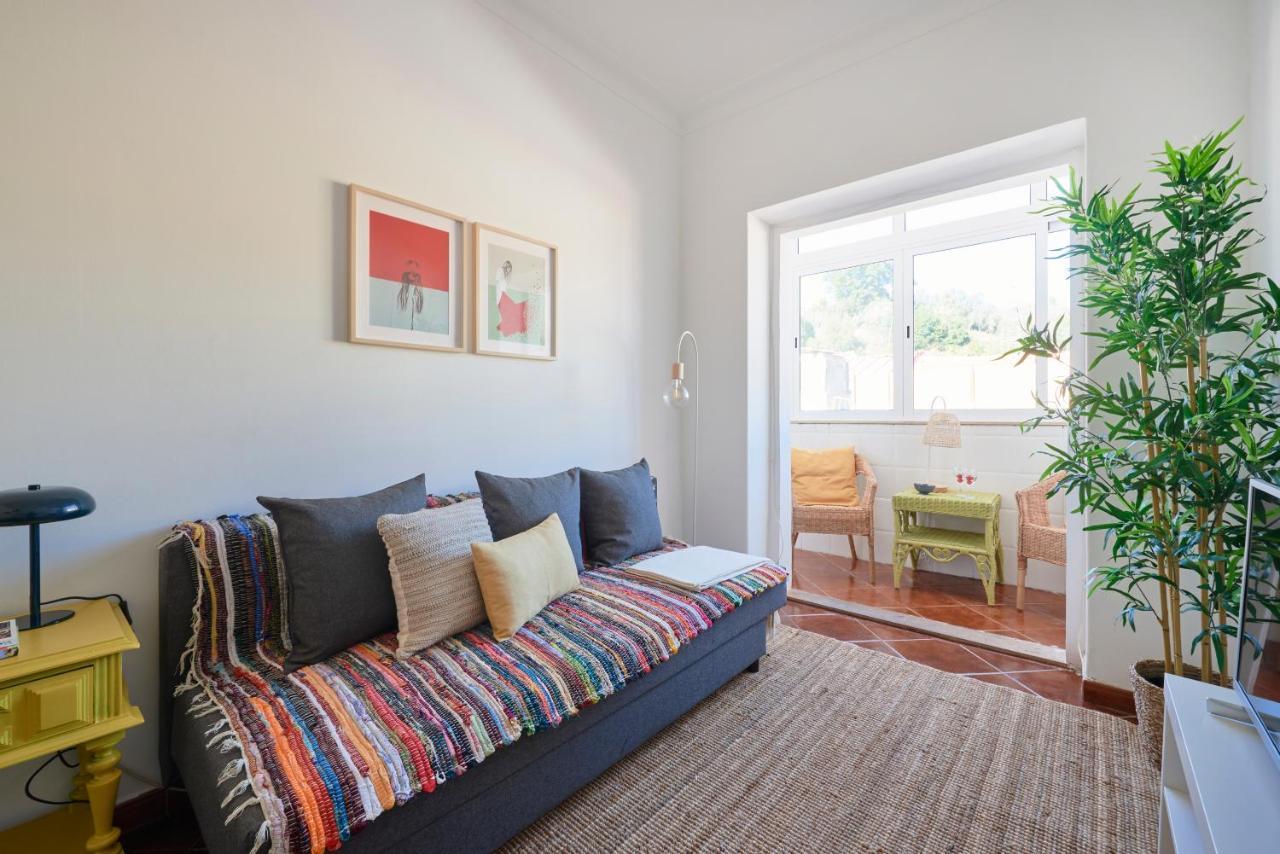 Central & Sunny 2Br Apt Near Beach, By Timecooler Setúbal Exteriör bild